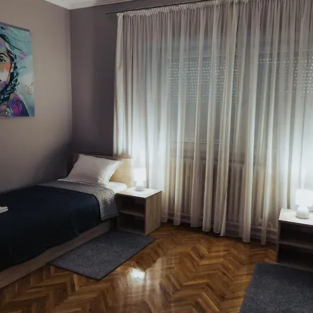 Dumalux Velvet * スボティツァ