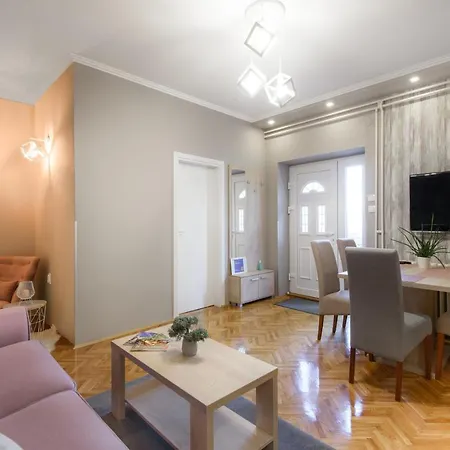 アパート Dumalux Velvet